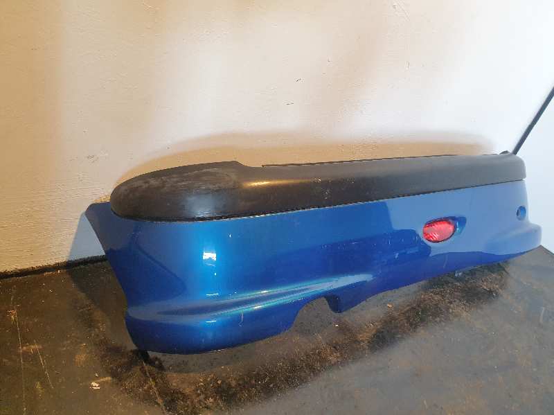PARAGOLPES TRASERO