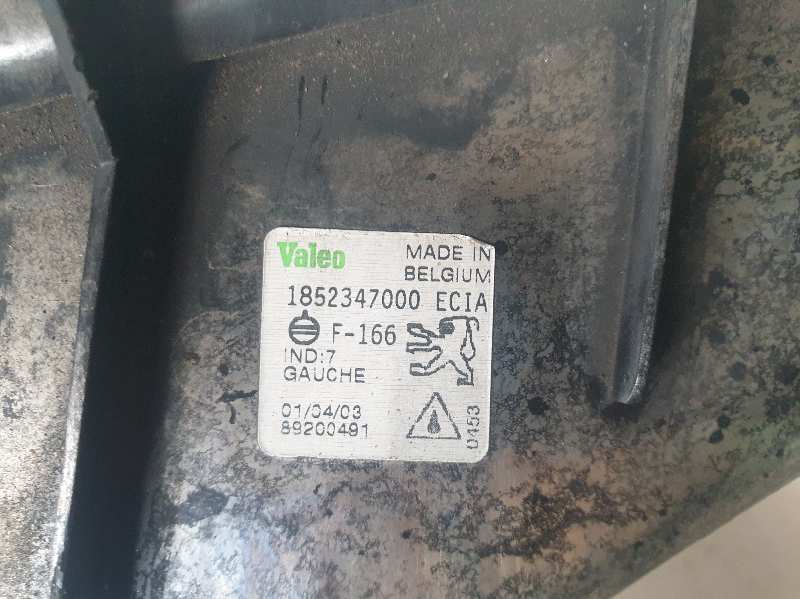 FARO ANTINIEBLA IZQUIERDO