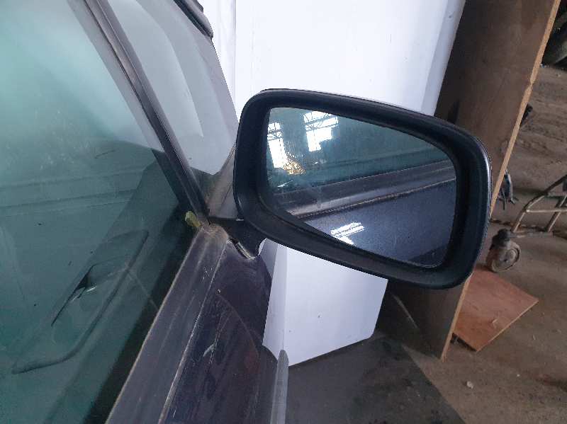 RETROVISOR DERECHO