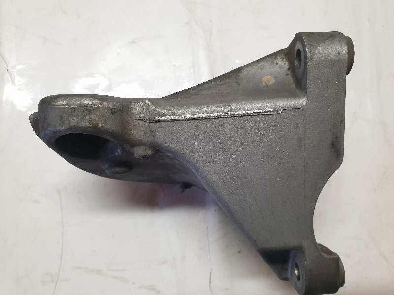SOPORTE MOTOR