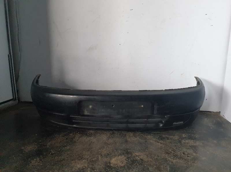 PARAGOLPES DELANTERO