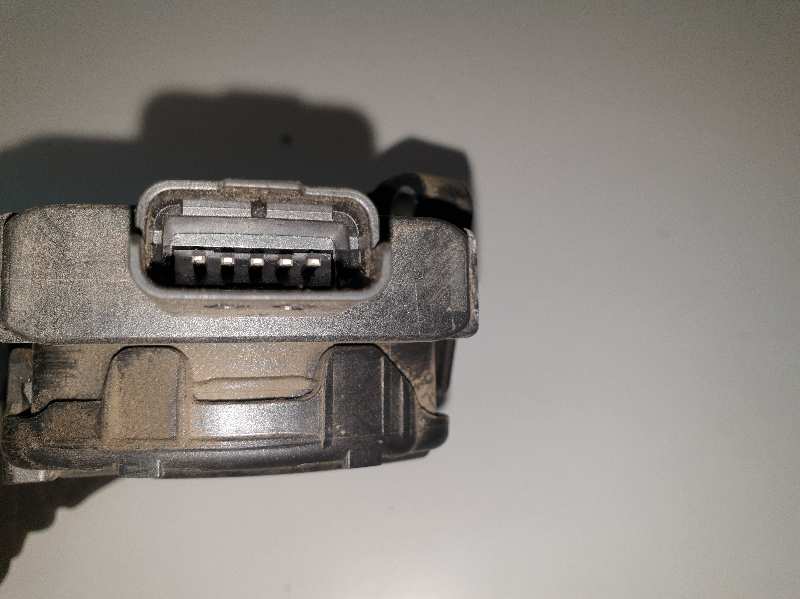 PEDAL ACELERADOR