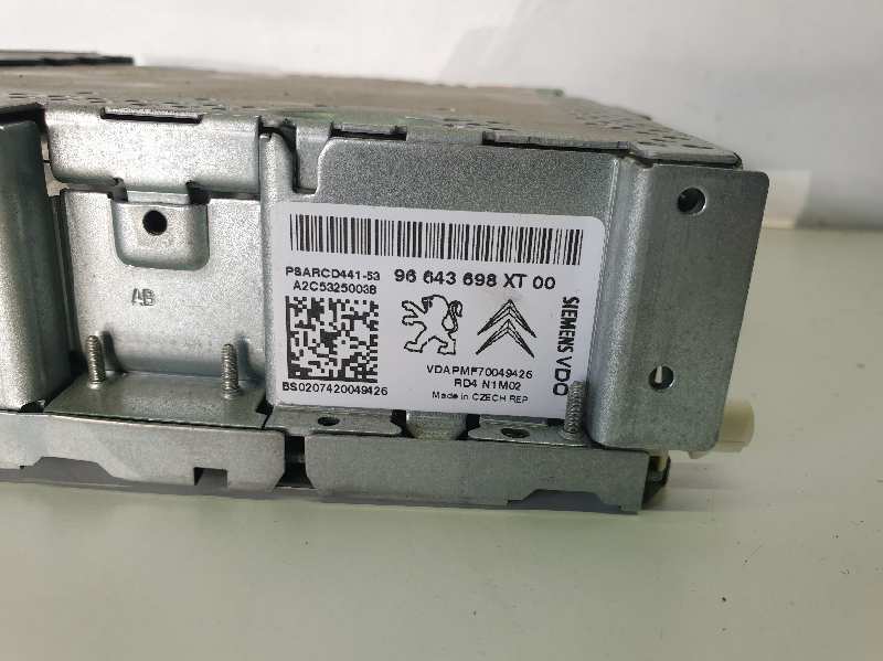 SISTEMA AUDIO - RADIO CD