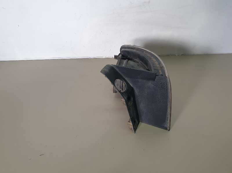 PILOTO TRASERO DERECHO