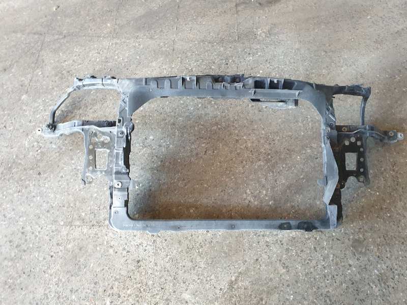 PANEL FRONTAL