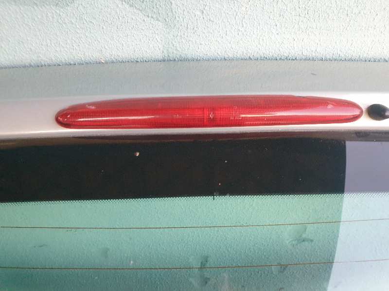 LUZ CENTRAL DE FRENO