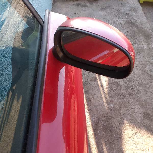 RETROVISOR DERECHO