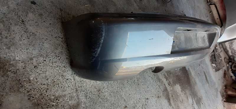 PARAGOLPES TRASERO