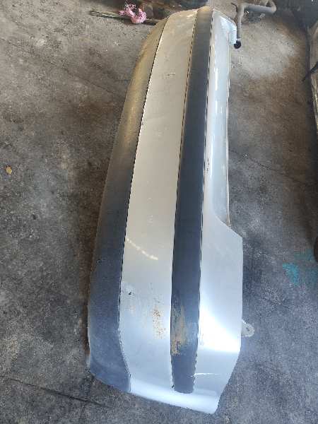 PARAGOLPES TRASERO
