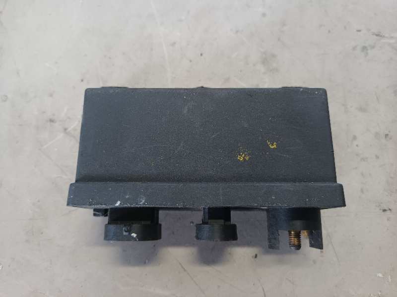 RENAULT LAGUNA GRANDTOUR (K56) CAJA PRECALENTAMIENTO 7700863626