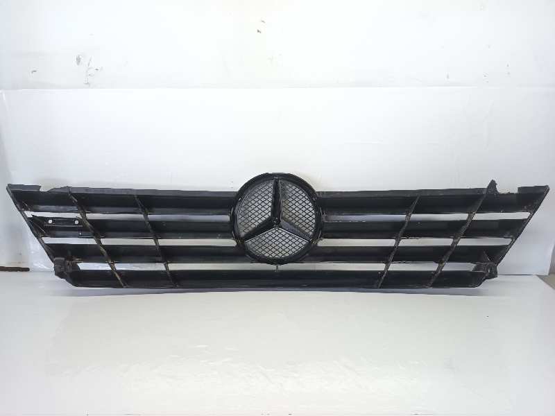 MERCEDES SPRINTER (W901,W904) CAJA CERR. REJILLA DELANTERA A9018800085
