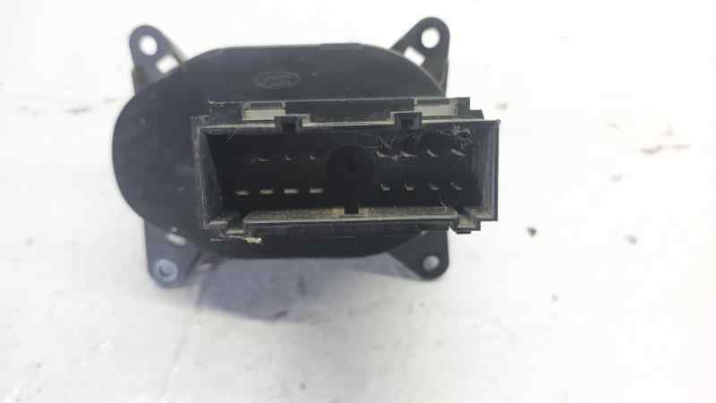 FORD TRANSIT CAJA CERRADA, CORTA (FY) (2000 =>) MANDO LUCES 04052811