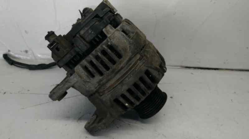 VOLKSWAGEN GOLF IV BERLINA (1J1) ALTERNADOR 028903028D