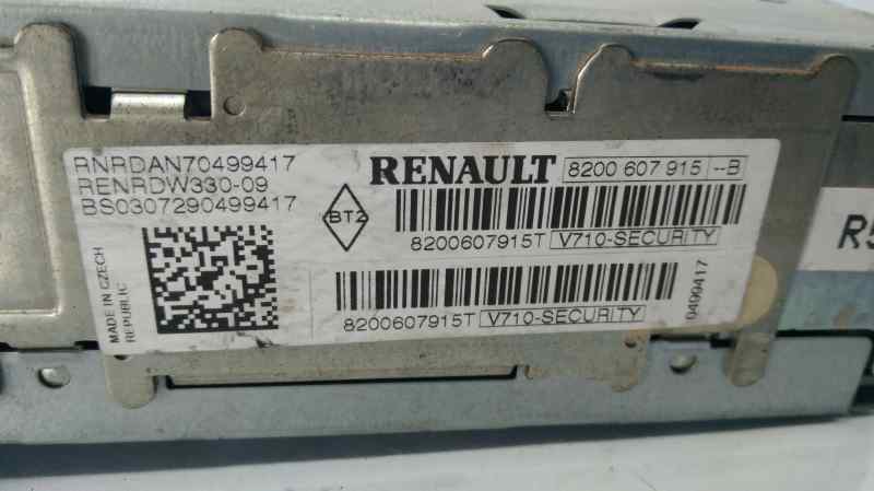 RENAULT CLIO III SISTEMA AUDIO / RADIO CD 8200607915T