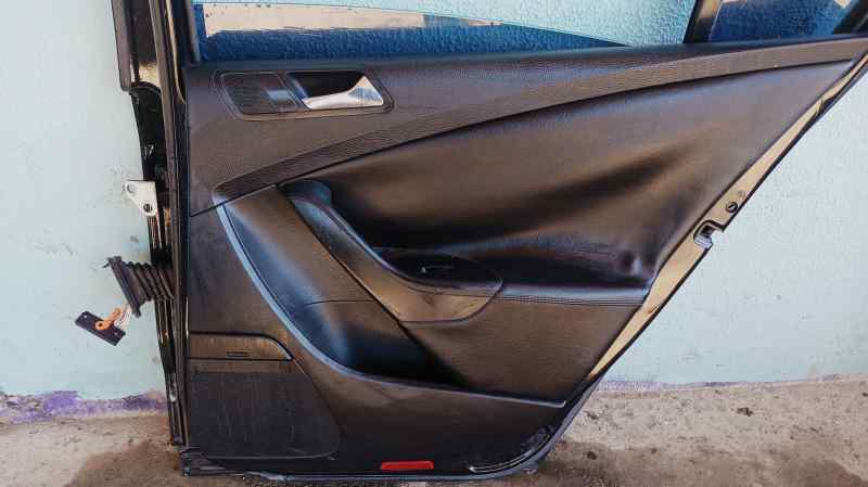 VOLKSWAGEN PASSAT BERLINA (3C2) GUARNECIDO PUERTA TRASERA DERECHA 3C5867012