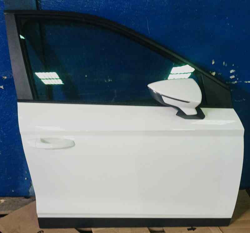 SEAT ARONA (KJ7) 1 0 TGI PUERTA DELANTERA DERECHA 6F9831052D