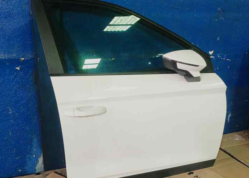 SEAT ARONA (KJ7) 1 0 TGI PUERTA DELANTERA DERECHA 6F9831052D