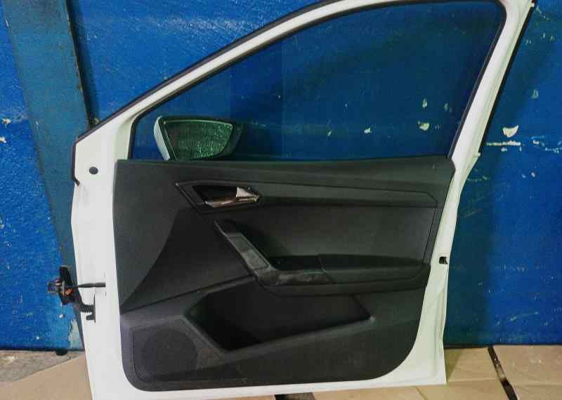 SEAT ARONA (KJ7) 1 0 TGI GUARNECIDO PUERTA DELANTERA DERECHA 6F0867012