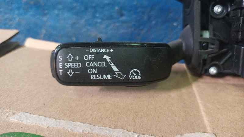 SEAT ARONA (KJ7) 1 0 TGI MANDO LUCES 5Q0953521FR