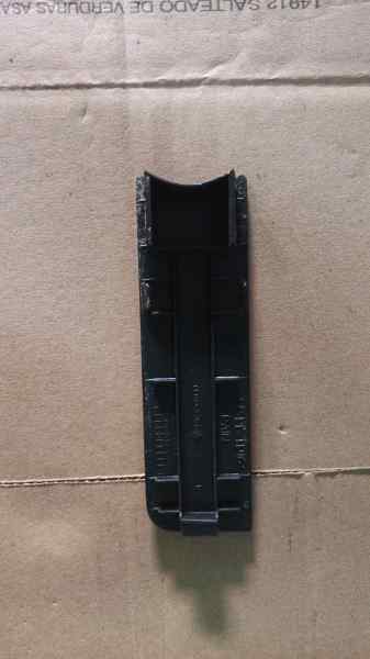 SEAT ARONA (KJ7) 1 0 TGI MOLDURA 6F0863764A