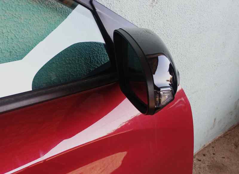 HYUNDAI KONA RETROVISOR DERECHO 87620J9020