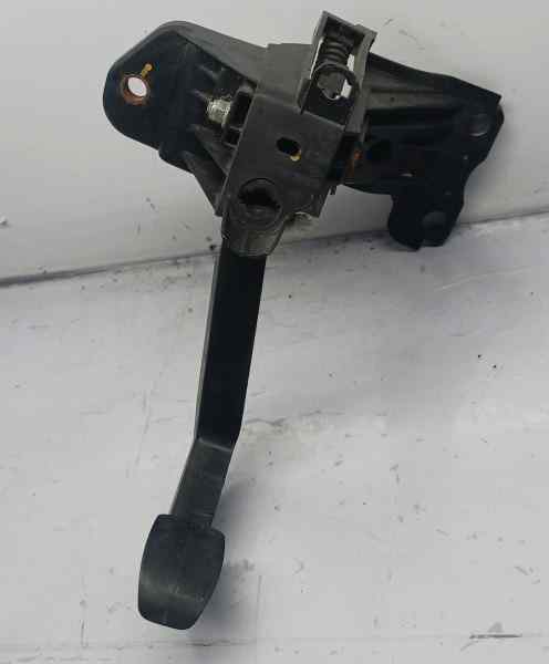 RENAULT MASTER KASTEN PEDAL EMBRAGUE 070112G