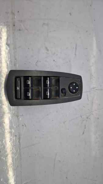 BMW X3 (E83) MANDO ELEVALUNAS DELANTERO IZQUIERDO  3414352