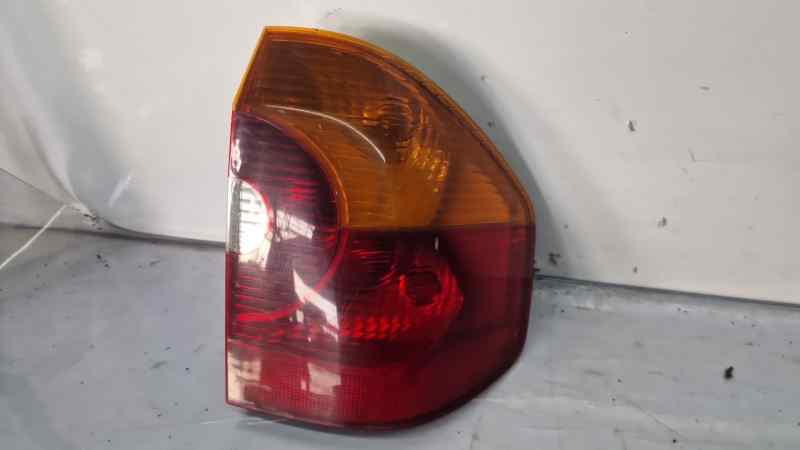 BMW X3 (E83) PILOTO TRASERO DERECHO 63216990168