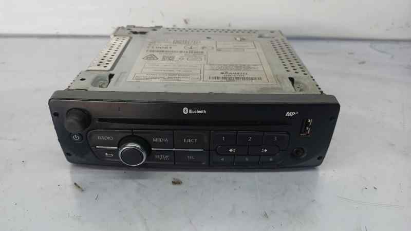 RENAULT MEGANE III BERLINA 5 P SISTEMA AUDIO / RADIO CD 281158023R B