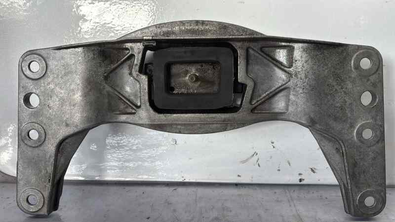 BMW SERIE 5 BERLINA (E60) SOPORTE ALTERNADOR 13992010