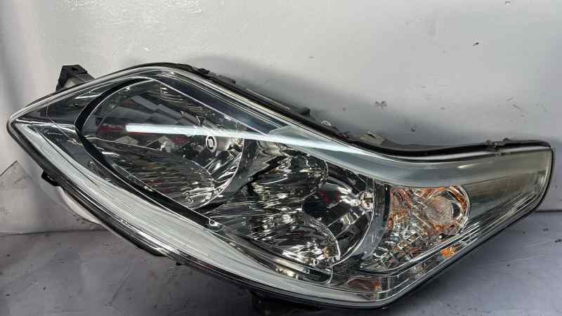 CITROEN C4 BERLINA FARO DERECHO 89902333