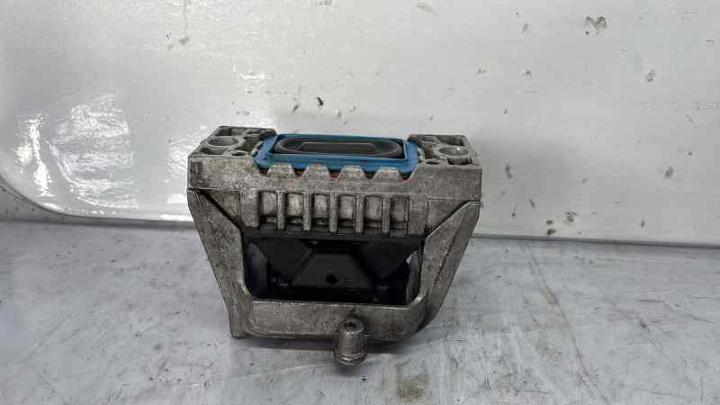 VOLKSWAGEN GOLF V BERLINA (1K1) SOPORTE MOTOR DERECHO 1K0199262