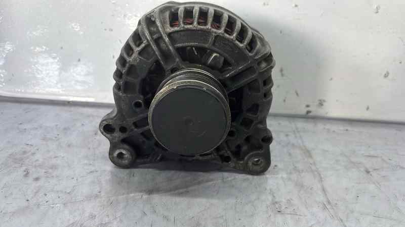 VOLKSWAGEN GOLF V BERLINA (1K1) ALTERNADOR 06F903023F