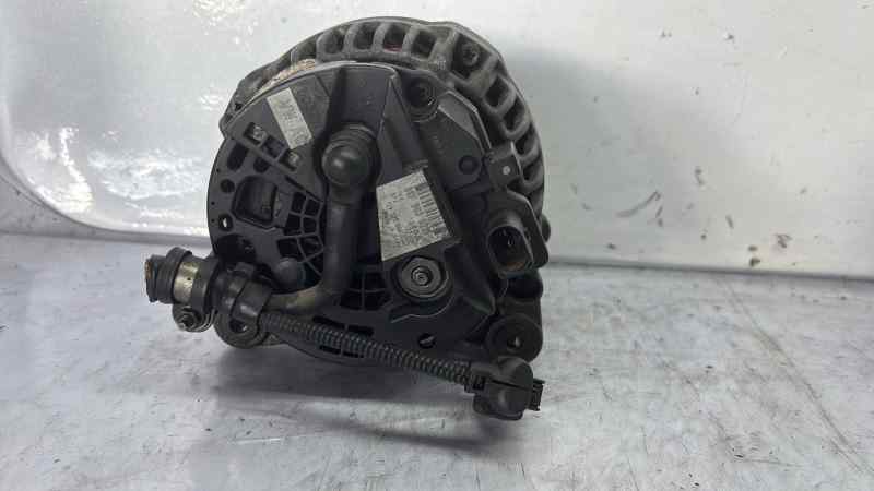 VOLKSWAGEN GOLF V BERLINA (1K1) ALTERNADOR 06F903023F