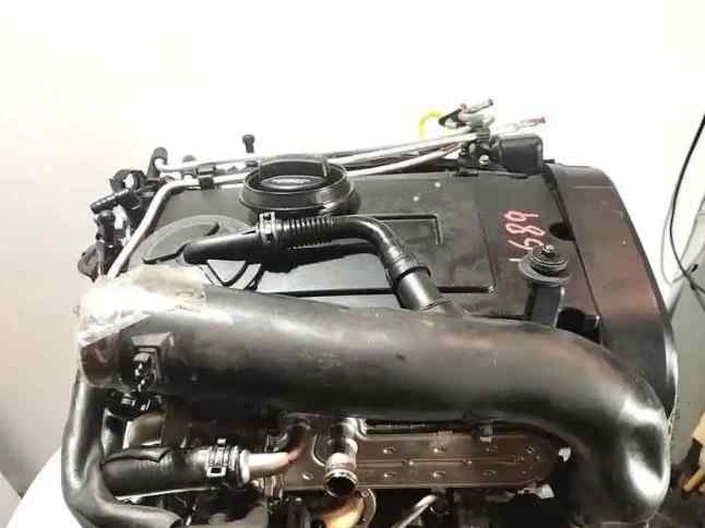 VOLKSWAGEN PASSAT BERLINA (3C2) MOTOR COMPLETO BKP