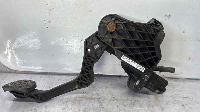 VOLKSWAGEN GOLF V BERLINA (1K1) PEDAL EMBRAGUE 1K2721059BF