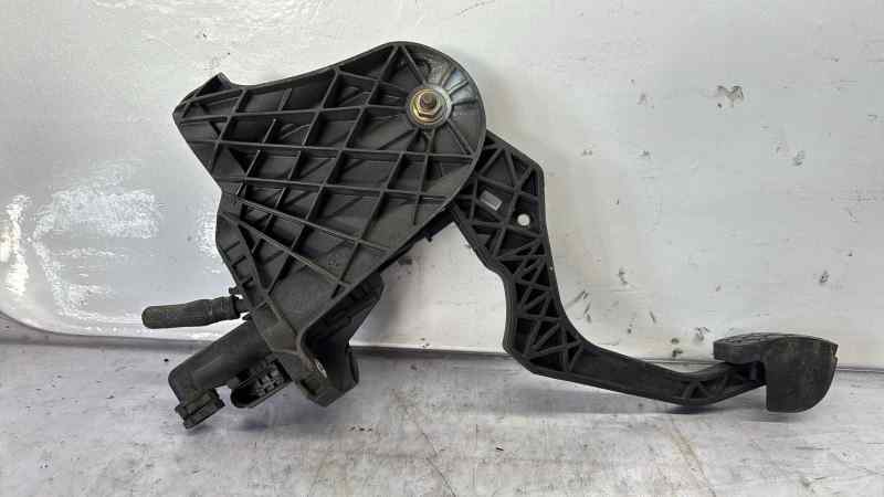 VOLKSWAGEN GOLF V BERLINA (1K1) PEDAL EMBRAGUE 1K2721059BF