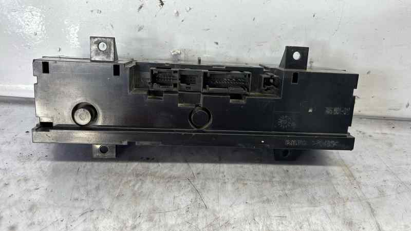 MERCEDES SPRINTER (W901,W903) COMBI MANDO CALEFACCION /  AIRE ACONDICIONADO A9068302885