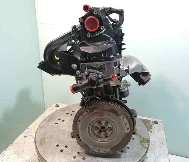 DACIA SANDERO MOTOR COMPLETO D4F732