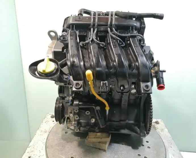 DACIA SANDERO MOTOR COMPLETO D4F732