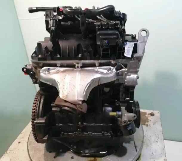 DACIA SANDERO MOTOR COMPLETO D4F732