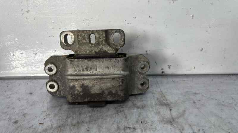 SOPORTE MOTOR IZQUIERDO