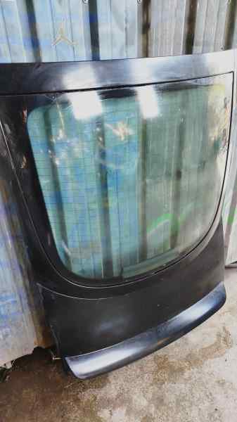 PORTON TRASERO