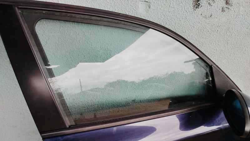 LUNA DELANTERA DERECHA