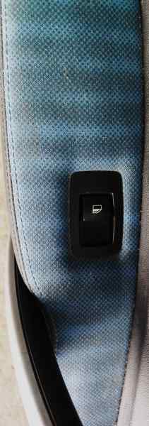 MANDO ELEVALUNAS TRASERO IZQUIERDO