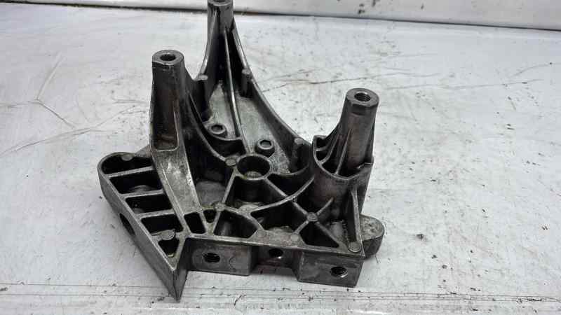 SOPORTE MOTOR