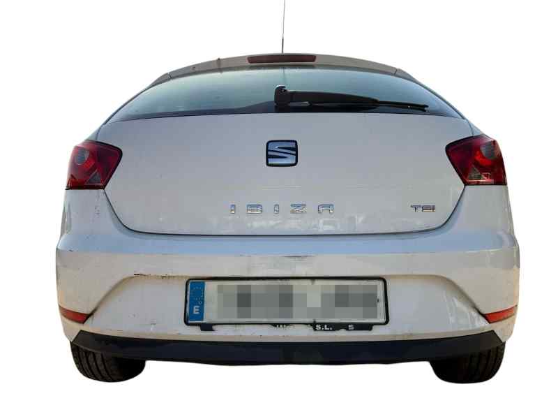 PARAGOLPES TRASERO