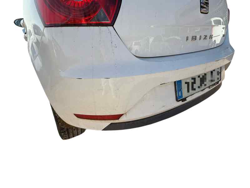 PARAGOLPES TRASERO