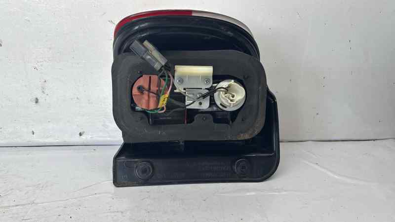 PILOTO TRASERO DERECHO