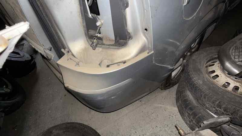 PARAGOLPES TRASERO